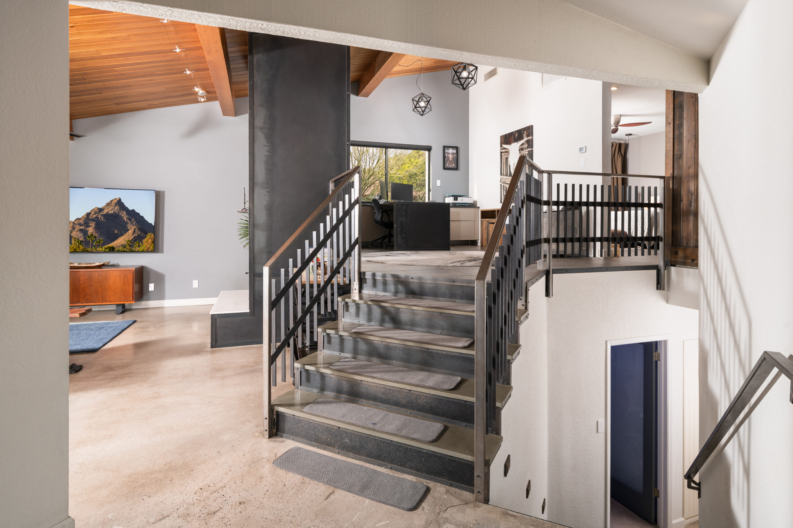 Loft & Primary BR Access