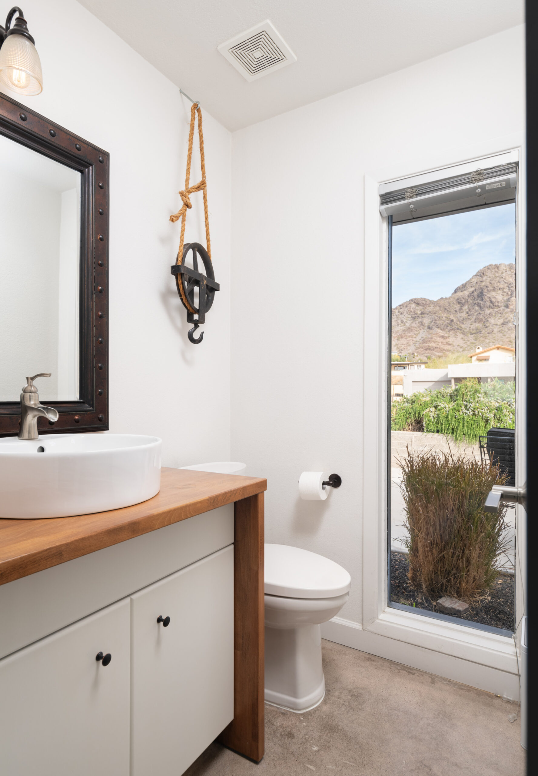 Powder Room
